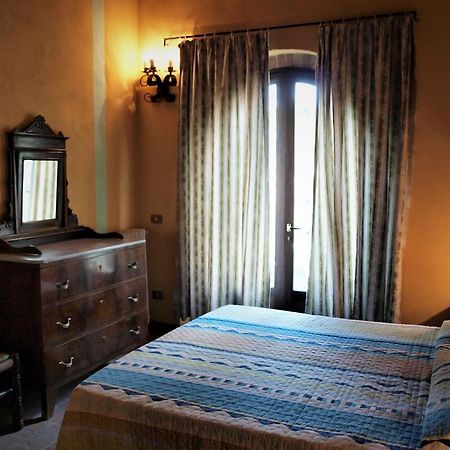 Agriturismo La Grotta Di Montecchino Siena Eksteriør billede